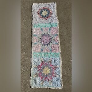 Vintage 1940-50’s, Lone Star, Quilted Table or Dresser Runner. TVR